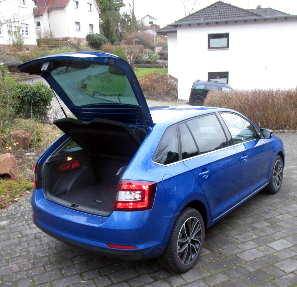 Skoda Rapid Spaceback: Das Gepäckabteil fasst 415 bis 1381 Liter.