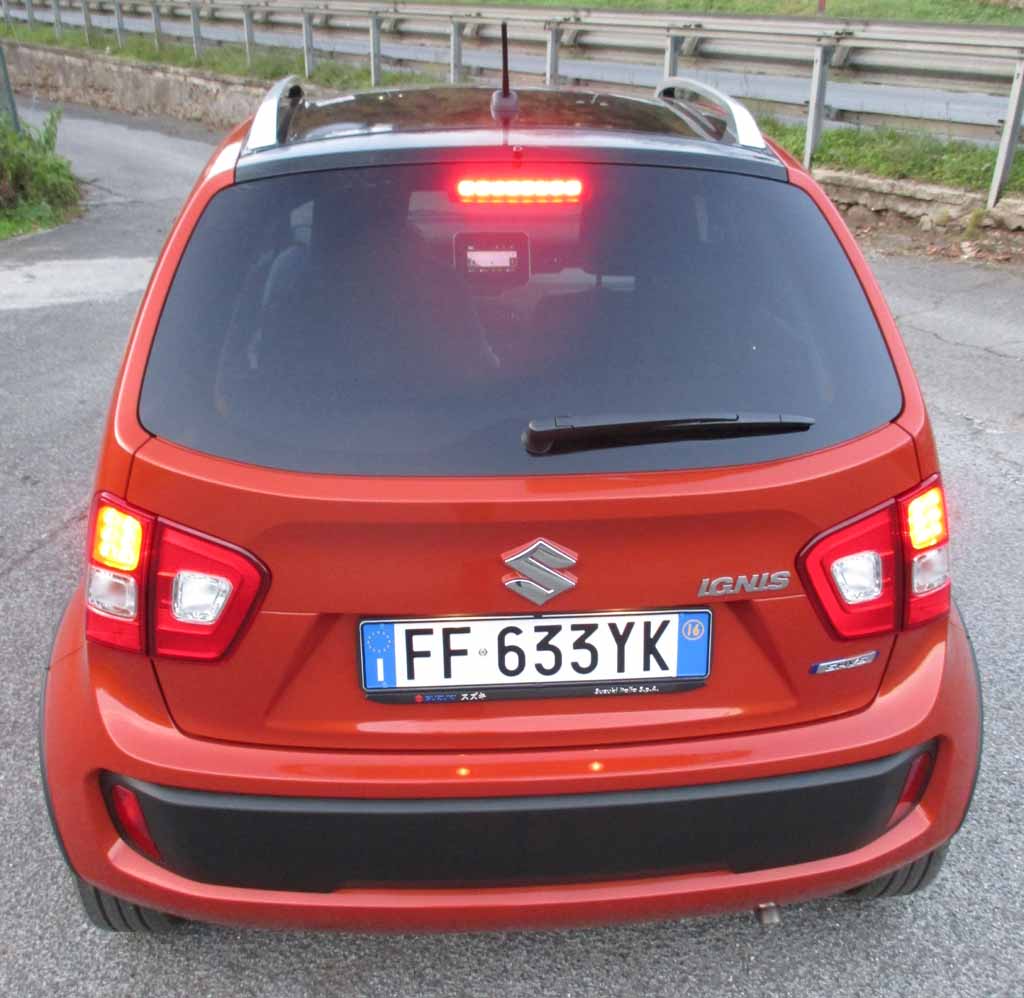 Suzuki Ignis: Blick auf die Heckpartie.