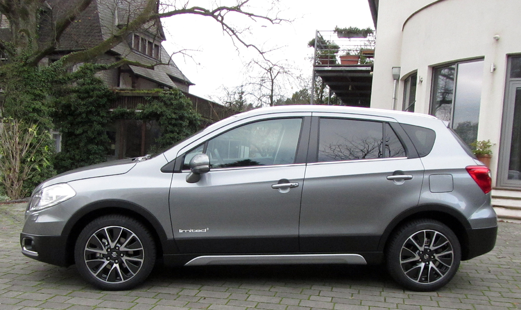 Suzuki SX4 S-Cross: Und so sieht das Crossover-Modell von der Seite aus.