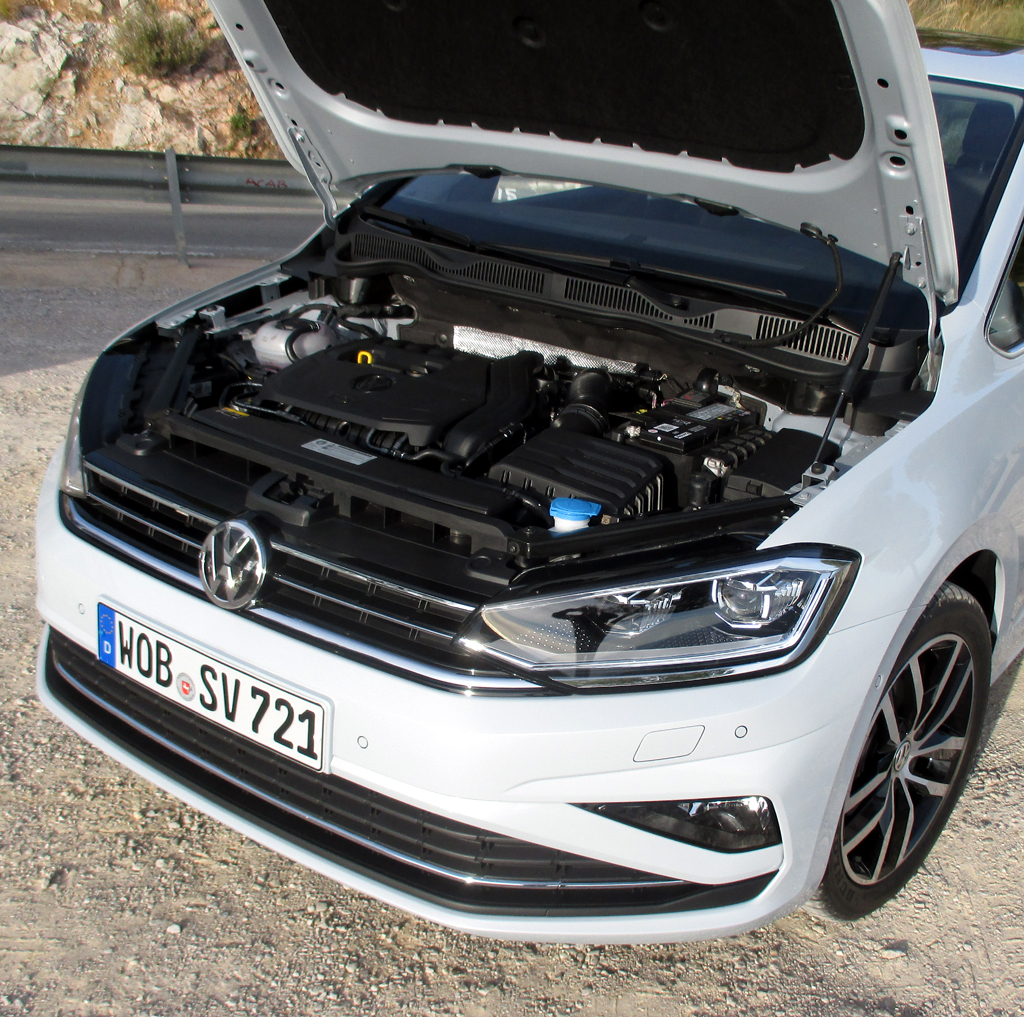 VW Golf Sportsvan: Blick unter die Haube. Vier Turbobenziner stehen zunächst zur Wahl. 