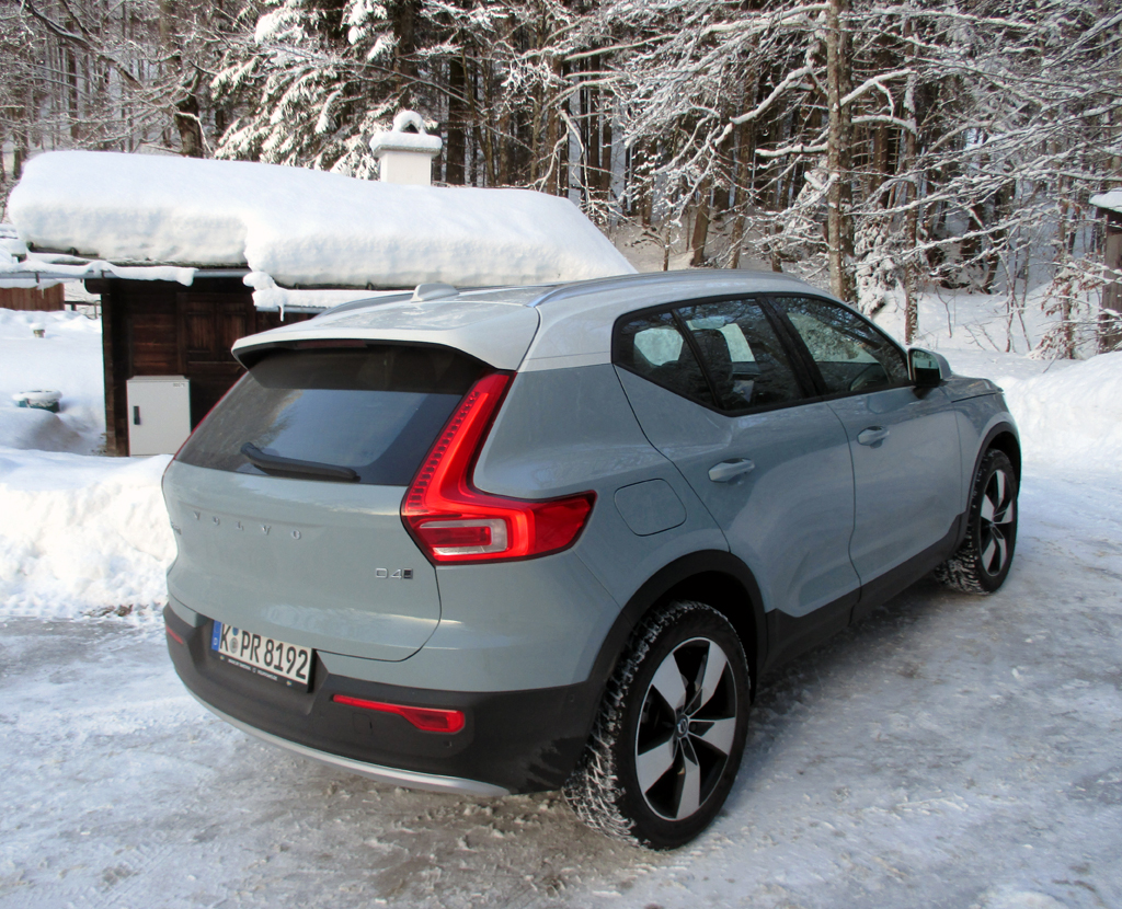 Volvo XC40: Heck-/Seitenansicht.