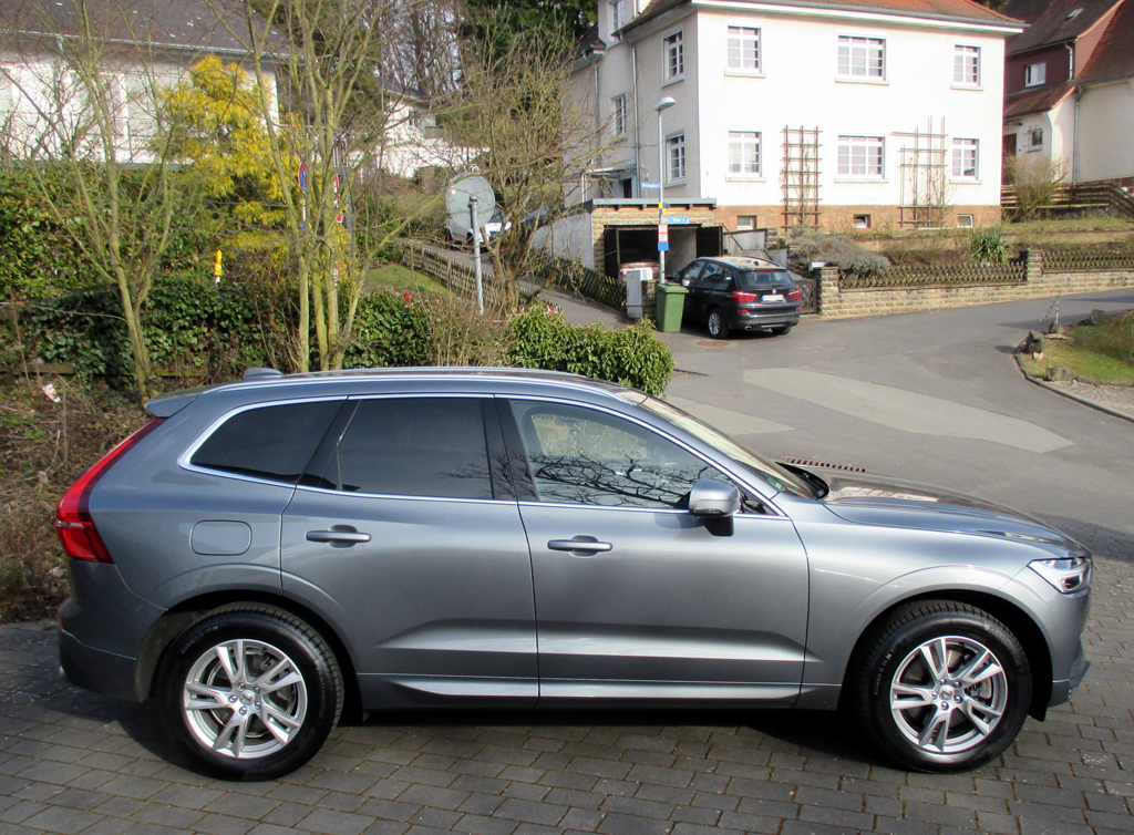 Volvo XC60: Und so sieht der fünftürige Fünfsitzer von der Seite aus.