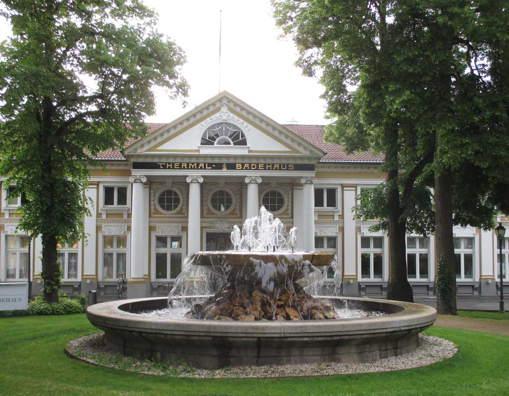 Das Thermal-Badehaus im Kurzentrum von Bad Neuenahr.