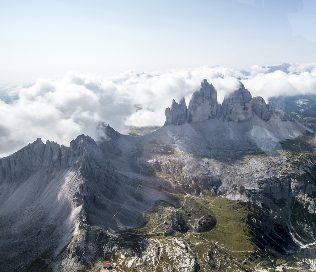 Die Drei Zinnen sind das Wahrzeichen der Dolomiten.