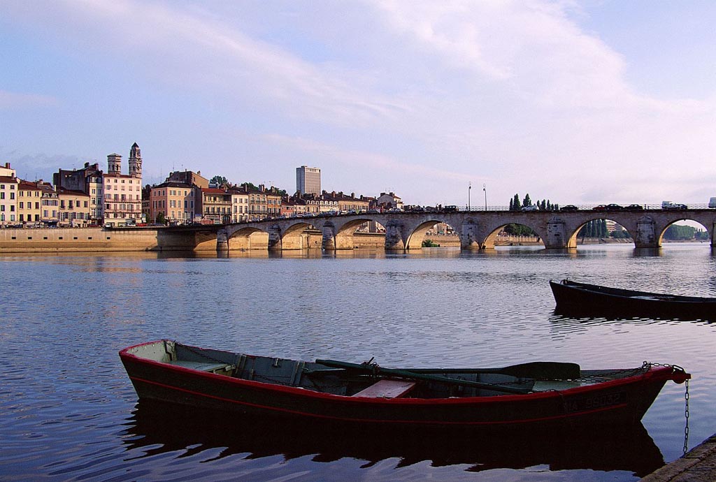 Burgund II: Yonne, Saone und Loire fließen durchs Burgund.