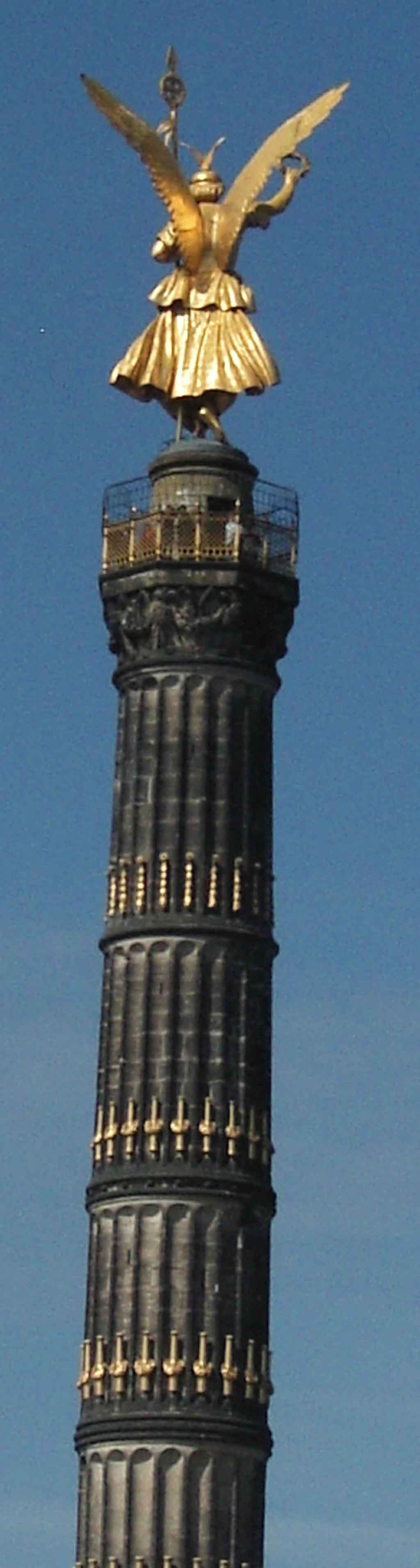 Siegessäule mit der „Goldelse“ an der Spitze.