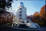 Der Einsteinturm ist nach dem berühmten Physiker und Nobelpreisträger benannt.