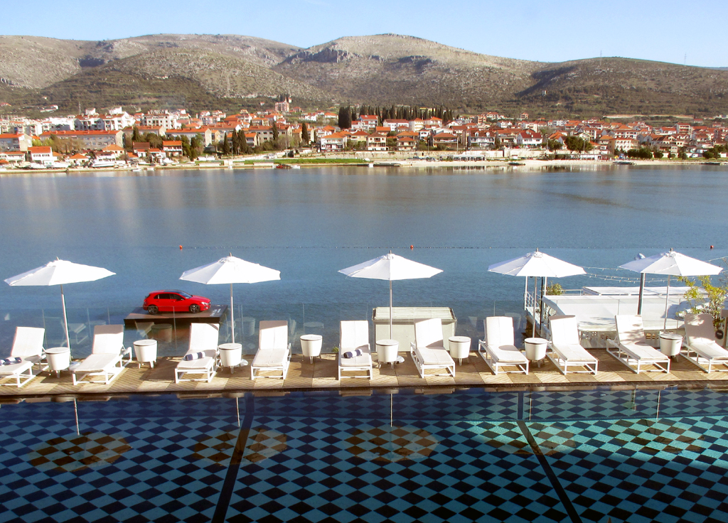 Erst einmal ankommen, hier im Brown House Hotel in Trogir. Fotos: Koch