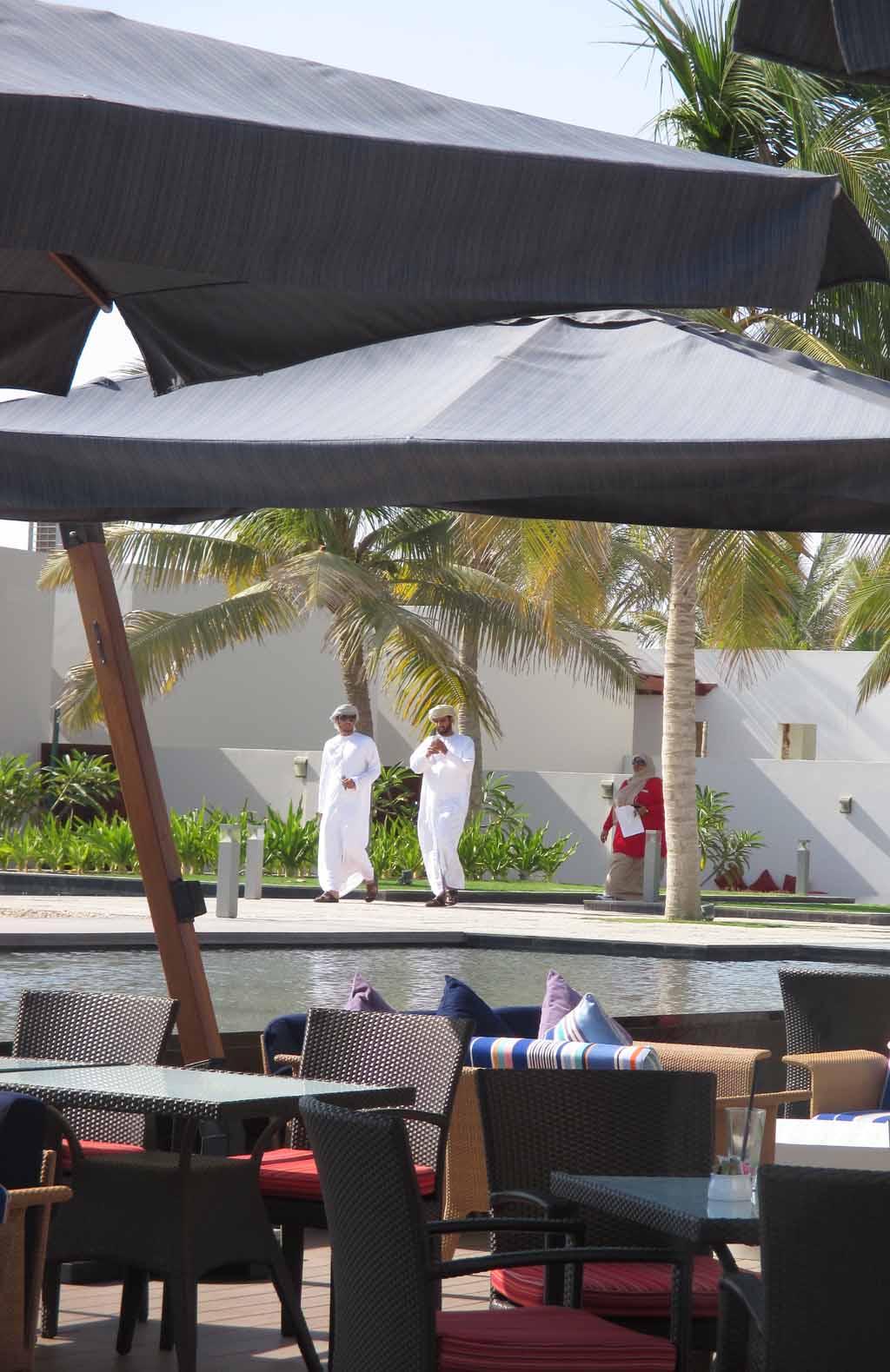 Al Baleed Resort Salalah: Auf der Außenanlage.