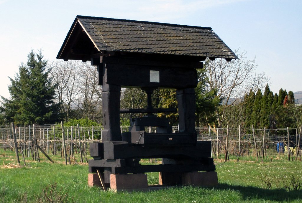 So manches erinnert in der Region noch an frühere Zeiten im Weinbau.